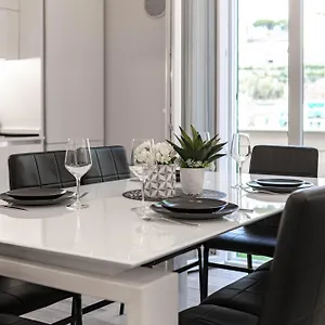 Appartamento H11 luxury Sanremo Centro - Elegante - Casinò, Sanremo